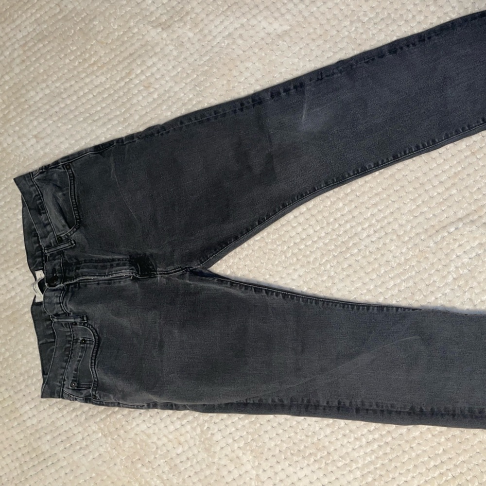 Gap Jeans. 32X30 Athletic. Faded Black.